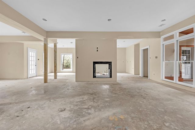 12420 FOX LAIR DR, Collierville, TN 38017