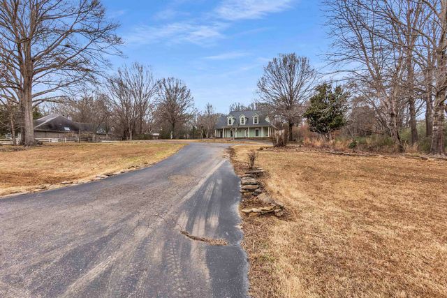 12420 FOX LAIR DR, Collierville, TN 38017