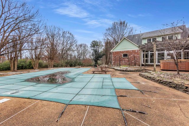 12420 FOX LAIR DR, Collierville, TN 38017