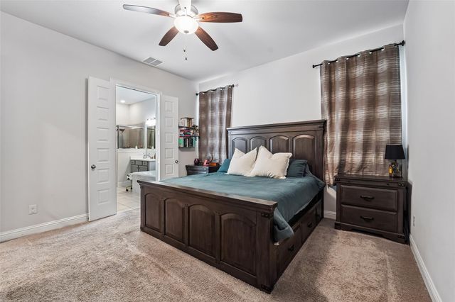 11715 Autumn Leaf Drive, Mont Belvieu, TX 77535