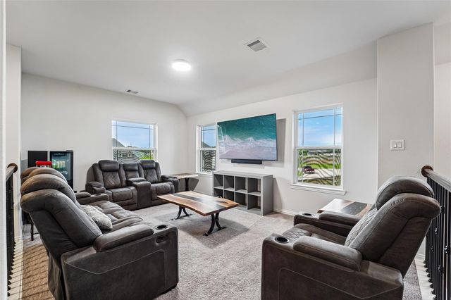 11715 Autumn Leaf Drive, Mont Belvieu, TX 77535