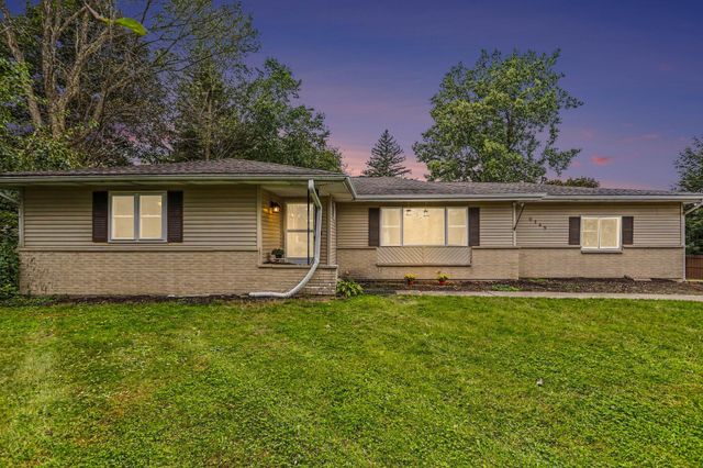 8145 N 27th Street, Richland Twp, MI 49083