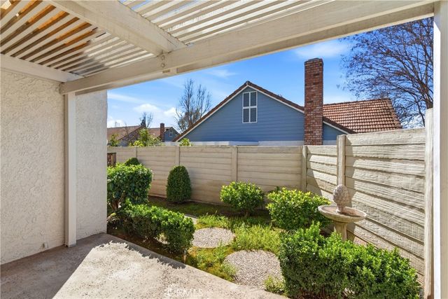 1562 E Citrus, Redlands, CA 92374