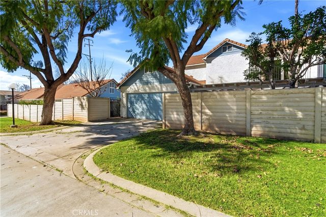 1562 E Citrus, Redlands, CA 92374