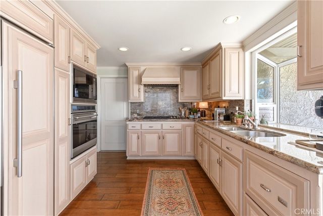 1562 E Citrus, Redlands, CA 92374