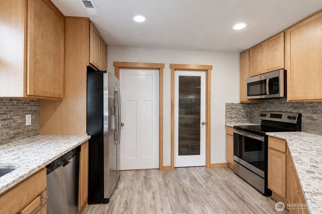 22508 120th Avenue E, Graham, WA 98338