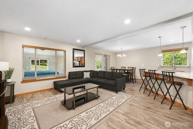 22508 120th Avenue E, Graham, WA 98338