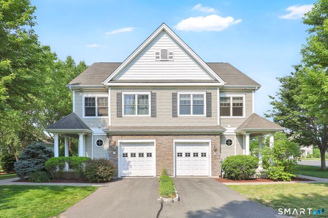 19 Turnberry Lane 19, Bloomfield, CT 06002