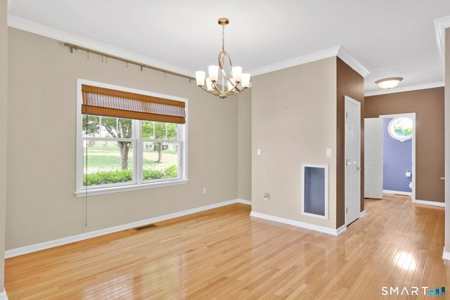 19 Turnberry Lane 19, Bloomfield, CT 06002