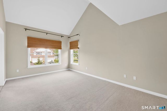 19 Turnberry Lane 19, Bloomfield, CT 06002