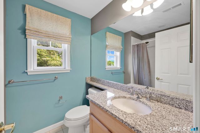 19 Turnberry Lane 19, Bloomfield, CT 06002