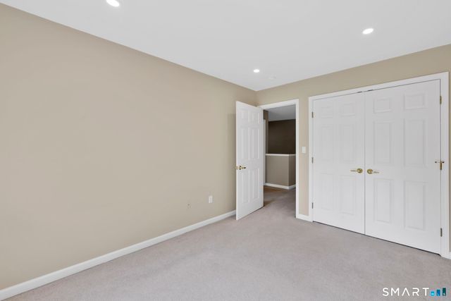 19 Turnberry Lane 19, Bloomfield, CT 06002