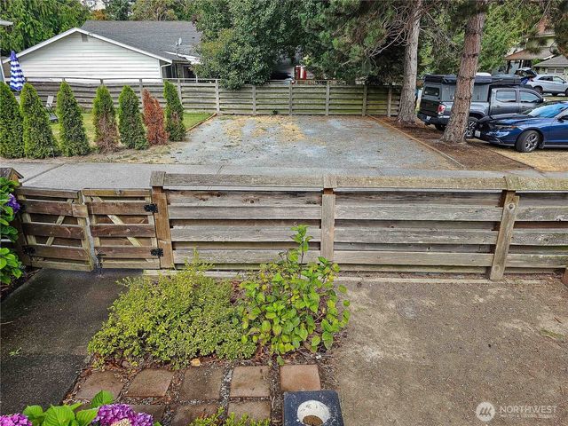 526 Myrtle Street #A & B, La Conner, WA 98257