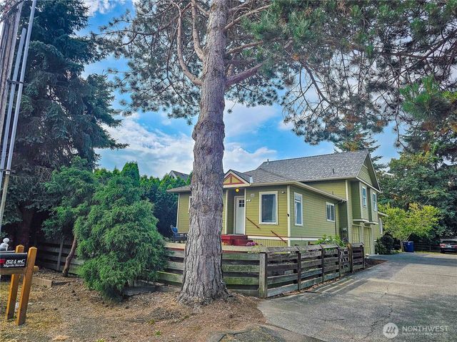 526 Myrtle Street #A & B, La Conner, WA 98257