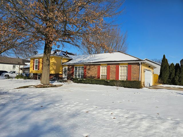 1541 Fox Point Drive, Chesterton, IN 46304