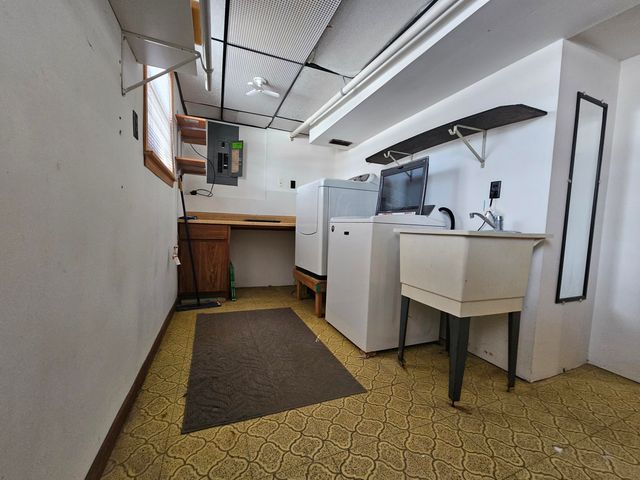 1541 Fox Point Drive, Chesterton, IN 46304