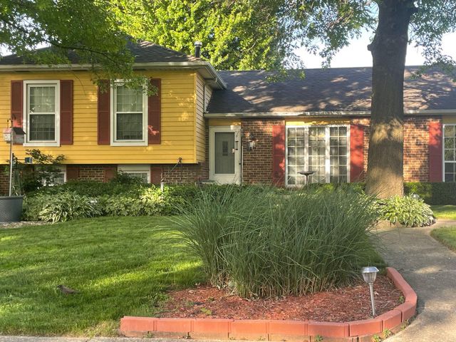 1541 Fox Point Drive, Chesterton, IN 46304