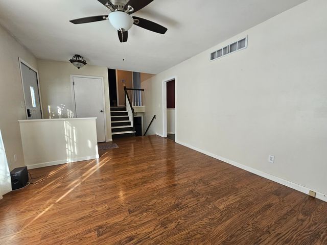 1541 Fox Point Drive, Chesterton, IN 46304