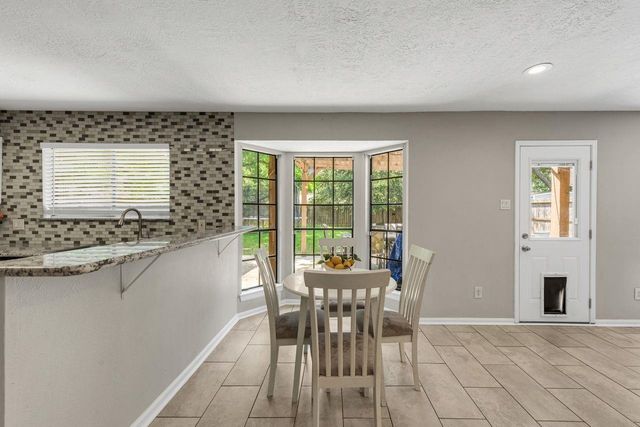 8419 Sunny Ridge Drive, Houston, TX 77095