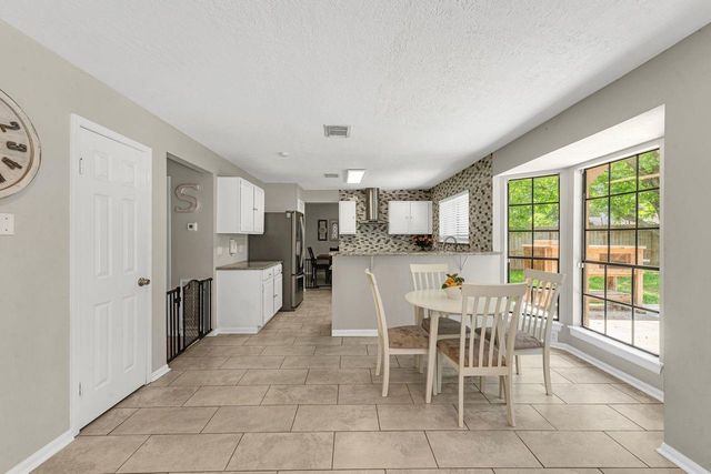 8419 Sunny Ridge Drive, Houston, TX 77095