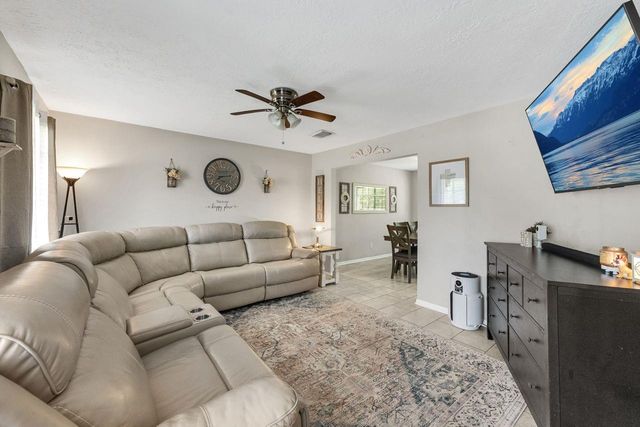 8419 Sunny Ridge Drive, Houston, TX 77095