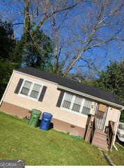 323 Camfield Court SW, Atlanta, GA 30310