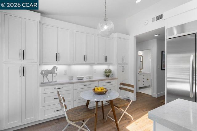 26 Rio Del Ct, Danville, CA 94526