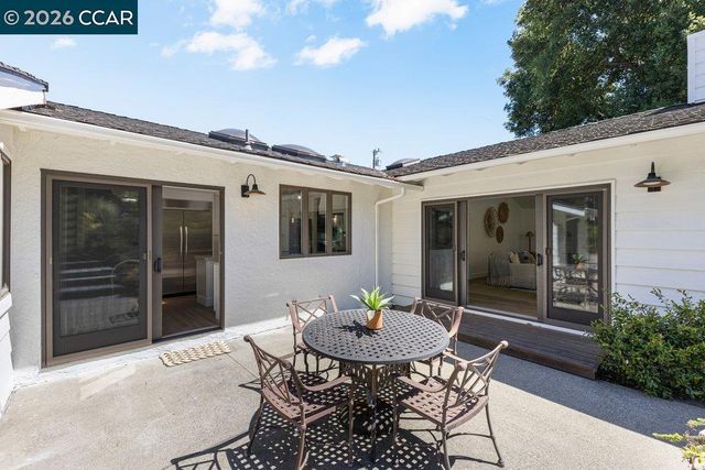 26 Rio Del Ct, Danville, CA 94526