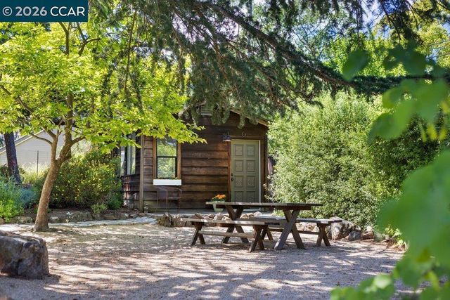 26 Rio Del Ct, Danville, CA 94526