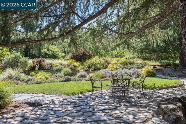 26 Rio Del Ct, Danville, CA 94526