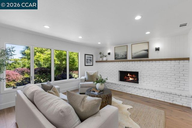 26 Rio Del Ct, Danville, CA 94526