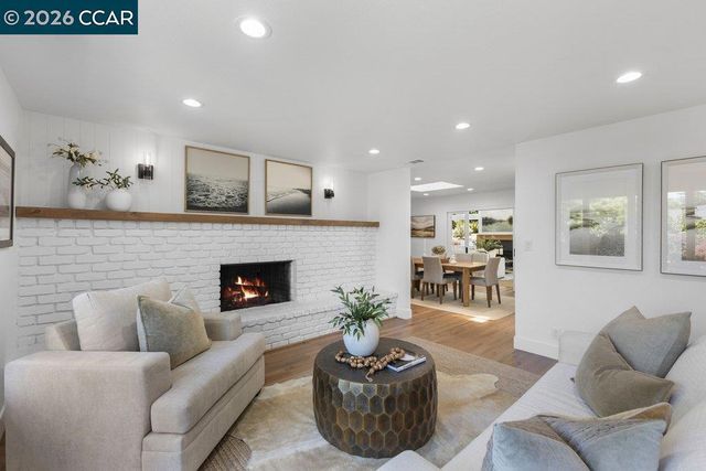 26 Rio Del Ct, Danville, CA 94526