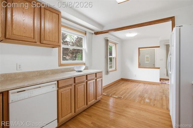 1829 Alard Avenue, Lincoln Park, MI 48146