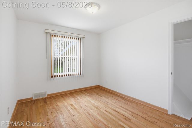1829 Alard Avenue, Lincoln Park, MI 48146