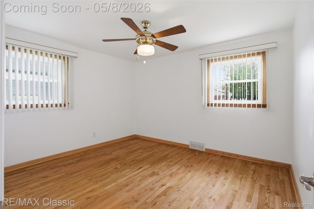1829 Alard Avenue, Lincoln Park, MI 48146