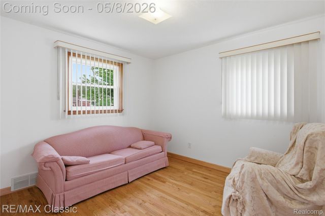 1829 Alard Avenue, Lincoln Park, MI 48146