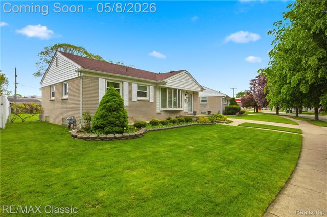 1829 Alard Avenue, Lincoln Park, MI 48146