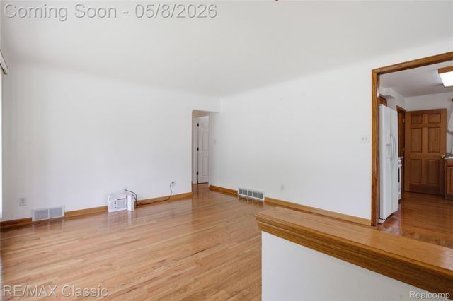 1829 Alard Avenue, Lincoln Park, MI 48146