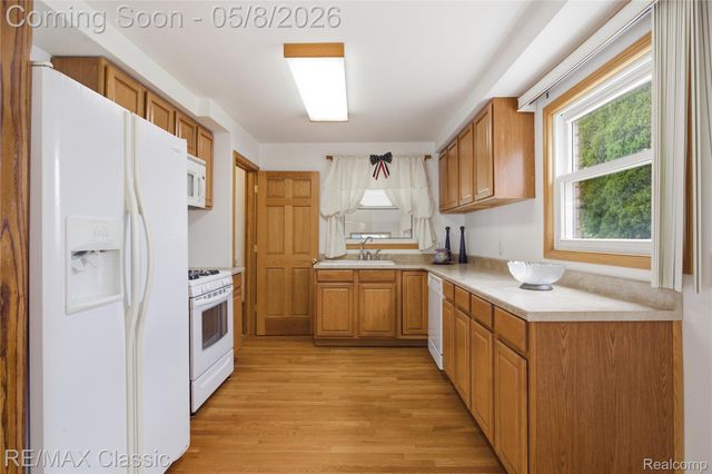 1829 Alard Avenue, Lincoln Park, MI 48146