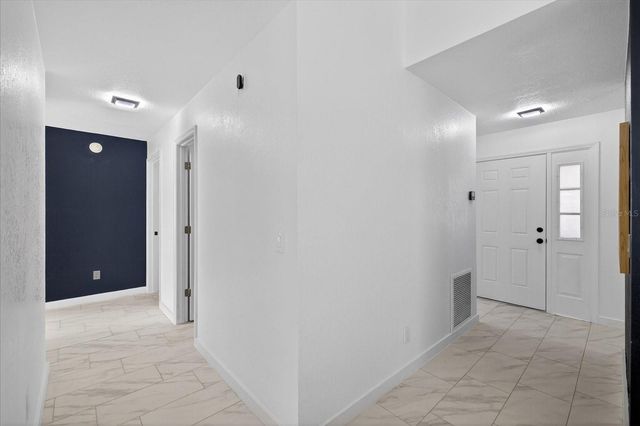 7819 CHAPERON COURT, Tampa, FL 33637