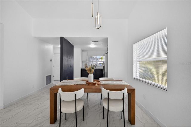 7819 CHAPERON COURT, Tampa, FL 33637