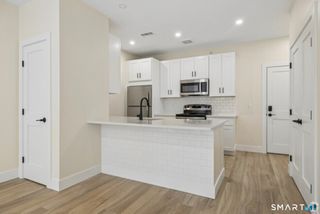 220 East Road B, Meriden, CT 06450