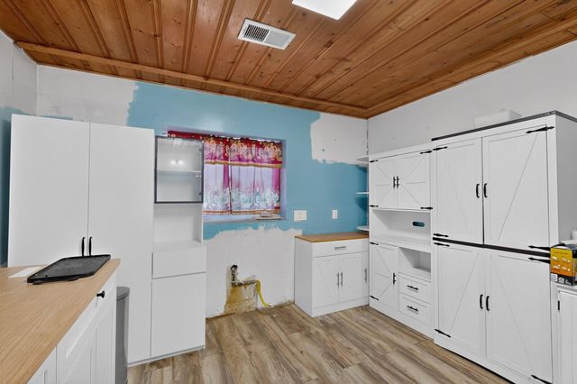 2669 NM HWY 47, Los Lunas, NM 87031