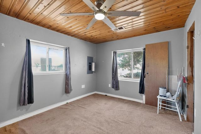 2669 NM HWY 47, Los Lunas, NM 87031