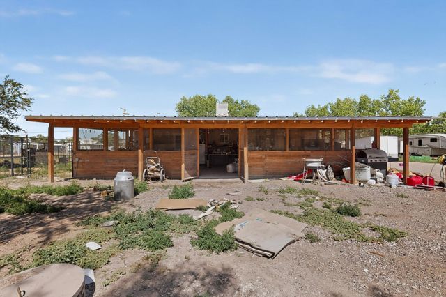 2669 NM HWY 47, Los Lunas, NM 87031