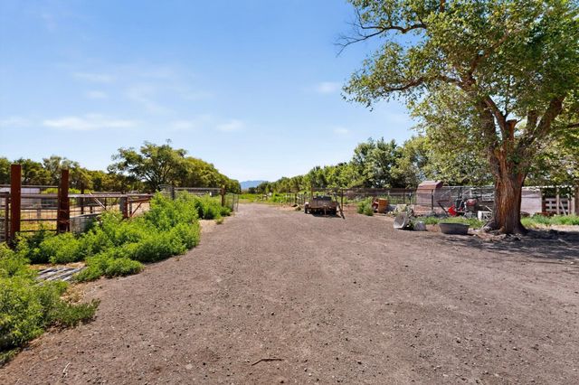 2669 NM HWY 47, Los Lunas, NM 87031