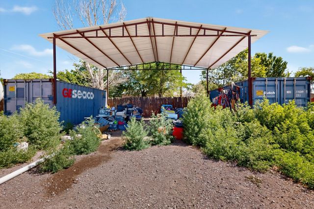 2669 NM HWY 47, Los Lunas, NM 87031