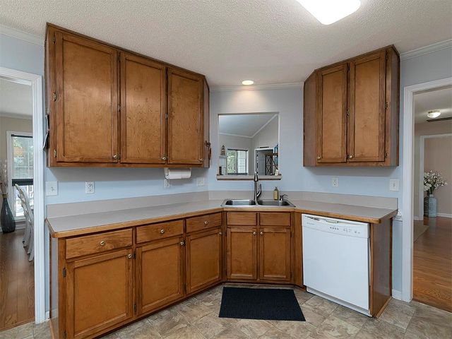 217 Leighs Trace, Mcdonough, GA 30253