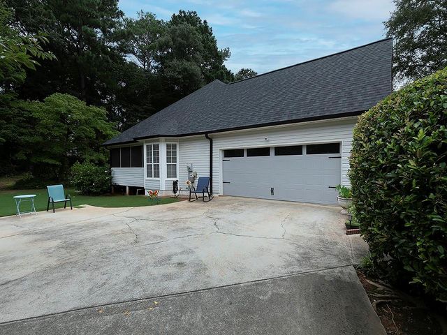 217 Leighs Trace, Mcdonough, GA 30253