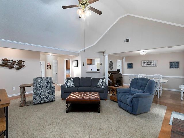 217 Leighs Trace, Mcdonough, GA 30253